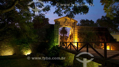  Portón de Campo (the City Gate), the main landmark of the city. It was rebuilt between 1968 and 1971 by the ruins of the old wall and wooden drawbridge   - Colonia do Sacramento city - Uruguay