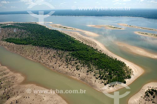  Subject: Black water lake, at the south side of Nova Olinda do Norte city  / Place:  Amazonas state - Brazil  / Date: 11/2007 