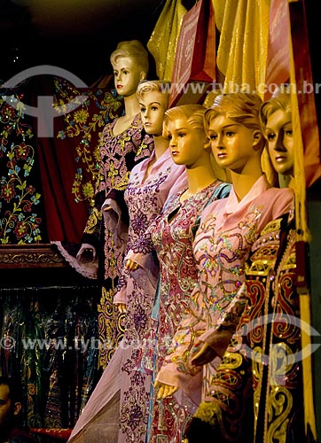  Subject: International Market in Dubai called Gobal Village. Detail of mannequins in clothes store for women  / Place:  Dubai - United Arab Emirates  / Date: Janeiro 2009 