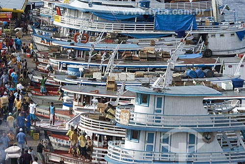  Subject: Boats anchored at Manaus Port in the Negro River bank  / Place:  Manaus city - Amazonas state - Brazil  / Date: 25/10/2007 