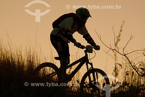 Subject: Stage of the 2008 Downhill Championship  / Place:  Place Paty do Aferes city - Rio de Janeiro state - Brazil  / Date: 17/07/2008 