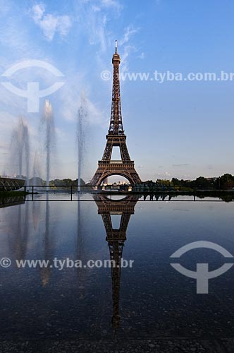  Subject: Eiffel Tower and Trocadero Gardens / Place: Paris - France / Date: 09/2009 