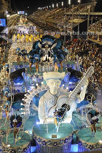  Subject: Unidos de Vila Isabel Samba School during parade - Rio de Janeiro carnival  / Place:  Rio de Janeiro city - Rio de Janeiro state - Brazil  / Date: 02/2010 