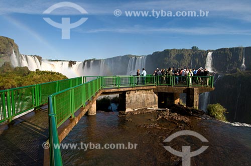  Subject: Platform for watching the falls, in the Iguauçu National Park  / Place:  Foz do Iguacu - Parana state - Brazil  / Date: 06/2009 