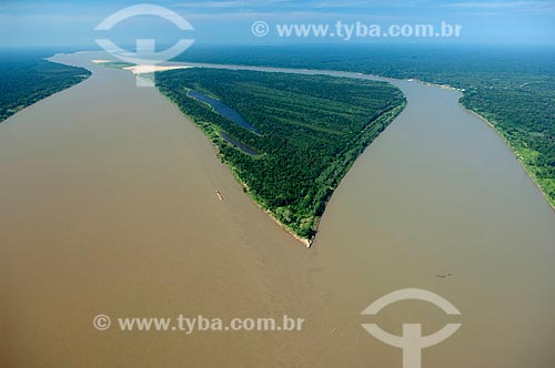  Subject: Aerial view of the Madeira River  / Place:  Amazonas state - Brazil  / Date: 03/11/2007 