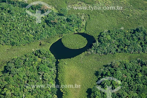  Subject: Lake in the Madeira River lowlands during the dry season  / Place:  Amazonas state - Brazil  / Date: 11/2007 