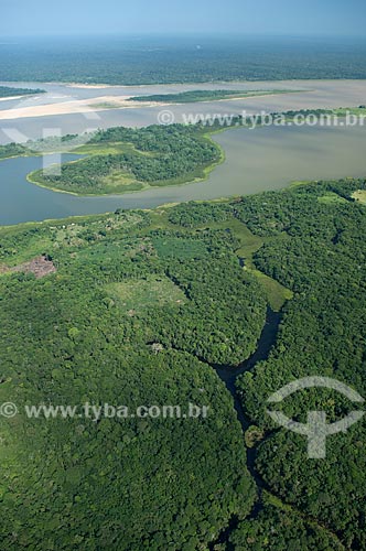  Subject: Lake in the Madeira River lowlands during the dry season  / Place:  Amazonas state - Brazil  / Date: 11/2007 