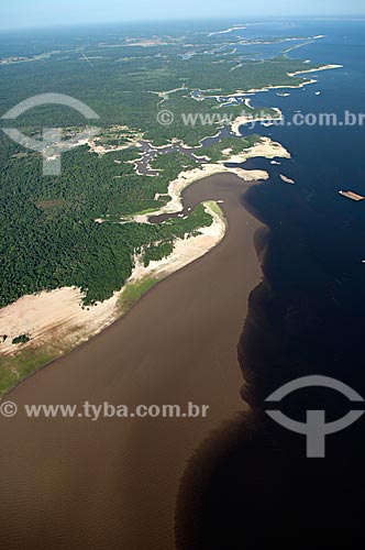  Subject: Aerial view of the meeting waters of Solimões and Negro rivers  / Place:  Manaus city - Amazonas state - Brazil  / Date: 11/2007 