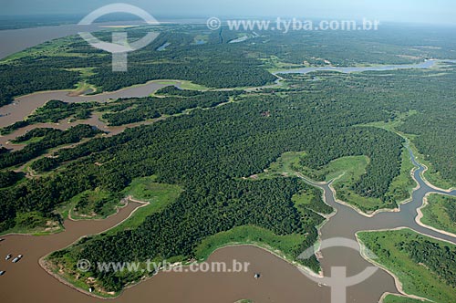  Subject: Aerial view of the Solimoes river lowlands  / Place:  Manaus city - Amazonas state - Brazil  / Date: 11/2007 