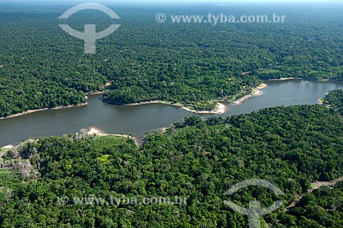  Subject: Aerial view of Black water lakes in the Madeirinha river lowlands  / Place:  North of Borba and West of Autazes municipalities  / Date: 11/2007 