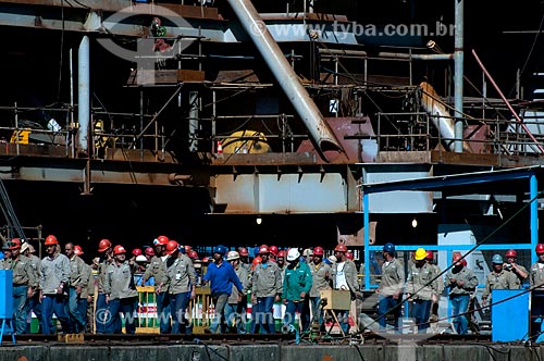 Subject: Workers at  Brasfels dockyard of marine engineering  / Place: Angra dos Reis city - Rio de Janeiro state - Brazil  / Date: 06/2010 