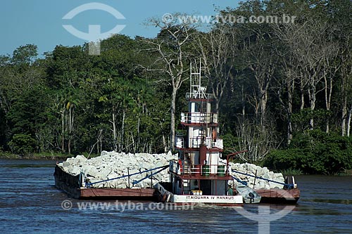  Subject: Barque for transportation of limestone in the Amazonas River  / Place:  Amazonas state - Brazil  / Date:  