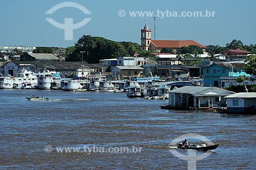  Subject: View of Itacoatiara city, in the margin of the Amazonas River  / Place:  Amazonas state - Brazil  / Date: 06/2010 