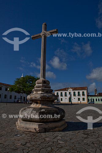  Subject: Cross (1658) in the Sao Francisco square (Heritage of Humanity since august 1st of 2010) in the city of Sao Cristovao  / Place:  Sao Cristovao city - Sergipe state - Brazil  / Date: 07/2010 
