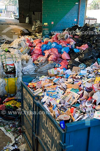  Subject: Plastic Material ready to recycling  / Place:  Sao Bernardo do Campo - Sao Paulo state - Brazil  / Date: 10/07/2010 