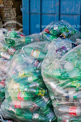  Subject: Plastic Material ready to recycling  / Place:  Sao Bernardo do Campo- Sao Paulo state - Brazil  / Date: 10/07/2010 