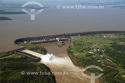  Subject: Aerial view of the Itaipu hydroelectric plant  / Place:  Foz do Iguacu - Parana state - Brazil  / Date: 11/2009 