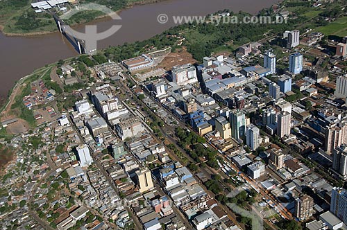  Subject: Aerial view of Ciudad del Este city - Amizade bridge  / Place:  Ciudad del Este city - Paraguai  / Date: 11/2009 