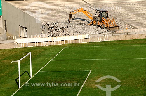  Subject: Reconstruction of the Maracana - Mario Filho Stadium  / Place:  Rio de Janeiro city - Brazil  / Date: 09/2010 