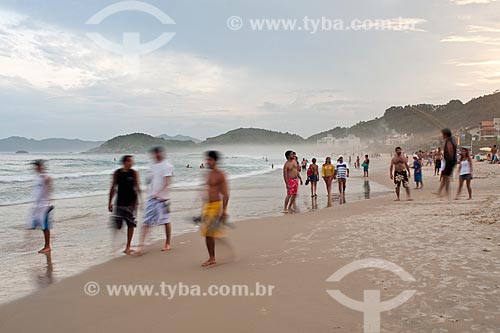  Subject: Sunset at Quatro Ilhas Beach / Place: Bombinhas - Santa Catarina state (SC) - Brazil / Date: 09/01/2011 