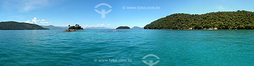  Subject: Panoramic view of Islands in Angra dos Reis  / Place:  Rio de Janeiro state - Brazil  / Date: 2011 
