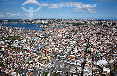 Subject: Aerial view of the neighborhoods of Plataforma, Alagados and Baixa do Fiscal  / Place:  Salvador city - Bahia state - Brazil / Date: 01/2011 