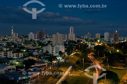  Subject: General View of Bauru city at night - Vitoria Regia Park  / Place:  Bauru city - Sao Paulo state - Brazil  / Date: 04/2010 