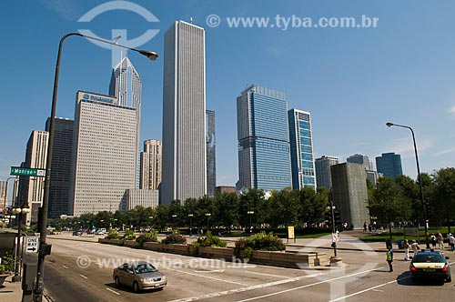  Subject: Michigan Avenue in the downtown of Chicago city  / Place:  Chicago - Illinois - United States of America - USA  / Date: 09/2009 