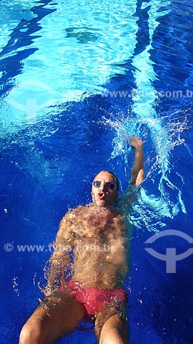  Subject: Man swimming in the club Caiçaras / Place: Rio de Janeiro city - Rio de Janeiro state - Brazil  / Date: 10/2009 