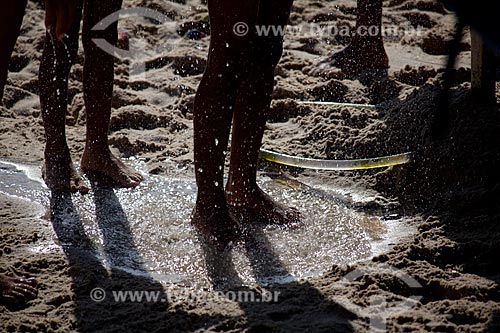  Subject: Bathers in Arpoador Beach / Place: Rio de Janeiro city - Rio de Janeiro state - Brazil  / Date: 02/2011 