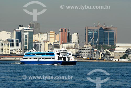  Subject: The Rio-Niteroi ferry crossing the Guanabara Bay / Place: Rio de Janeiro city - Rio de Janeiro state - Brazil  / Date: 01/2010 