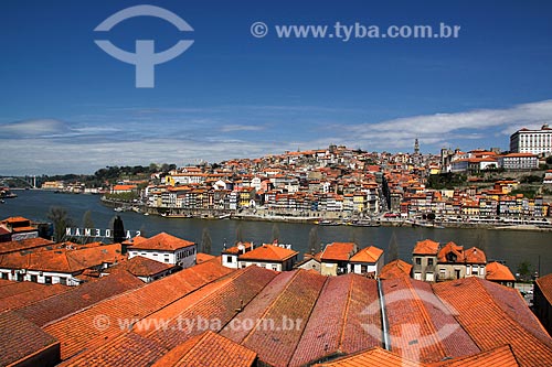  Subject: View of Porto city from of Vila Nova de Gaia city  / Place: Porto - Portugal - Europe / Date: 03/2011 