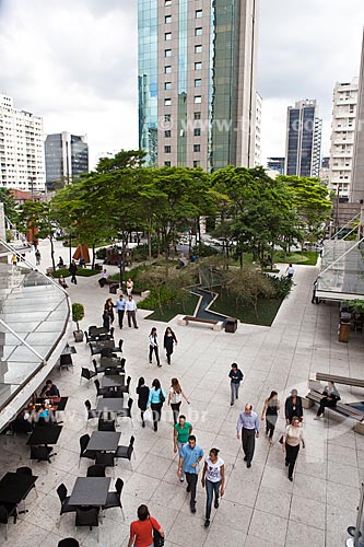  Subject: Aerial view of the food court  of Brascan Open Mall / Place: Itaim Bibi neighborhood - Sao Paulo city - Sao Paulo state (SP) - Brazil / Date: 03/2011 