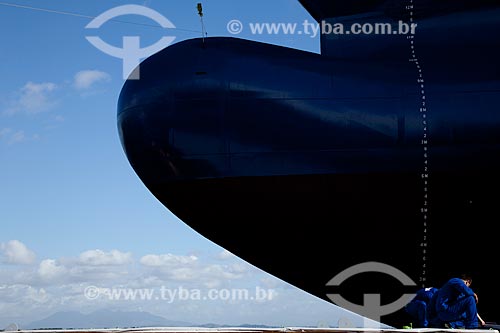  Subject: View from bow of ship in the Eisa shipyard / Place: Rio de Janeiro city - Rio de Janeiro state (RJ) - Brazil / Date: 05/2010 