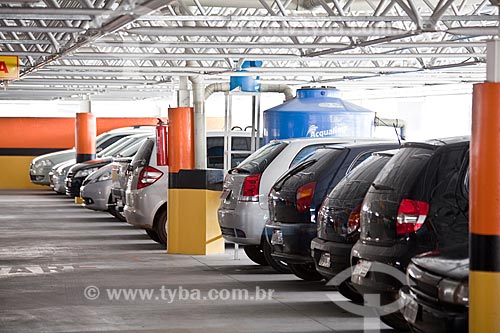  Subject: Parking of Cidade Mall / Place: Belo Horizonte city - Minas Gerais state (MG) - Brazil / Date: 03/2011 