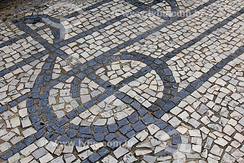  Subject: Sidewalk with design of musical note / Place: Vila Isabel neighborhood - Rio de Janeiro city - Rio de Janeiro state (RJ) - Brazil / Date: 03/2011 