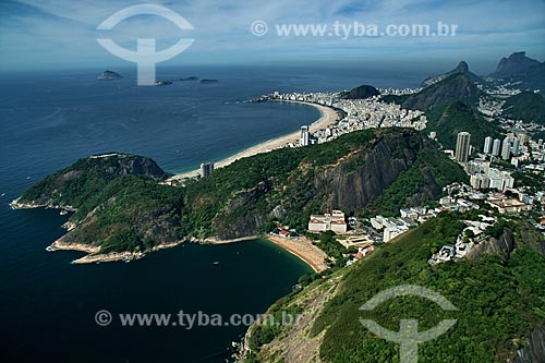  Subject: Aerial view of Praia Vermelha (Red beach) with Copacabana Beach in the background / Place: Rio de Janeiro city  -  Rio de Janeiro state  -  Brazil / Date: 02/2011 