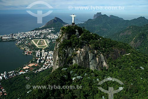  Subject: Aerial view of Christ the Redeemer / Place: Rio de Janeiro city - Rio de Janeiro state - Brazil / Date: 02/2011 
