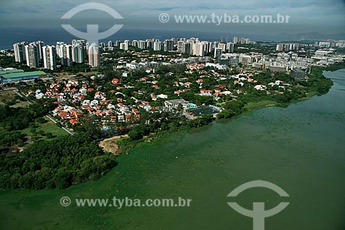  Subject: Aerial view of Tijuca Lagoon (Lagoa da Tijuca) and part of Barra da Tijuca  / Place: Rio de Janeiro city - Rio de Janeiro state - Brazil / Date: 02/2011 