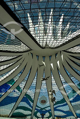  Subject: View from inside the Nossa Senhora da Aparecida Metropolitan Cathedral (Brasilia Cathedral) with the angels suspended / Place: Brasilia city -  Distrito Federal (Federal District) - Brazil / Date: 04/2010 