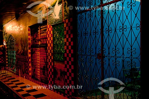  Subject: Facade of house in the evening on Parintins city / Place: Parintins city - Amazonas state (AM) - Brazil / Date: 06/2010 