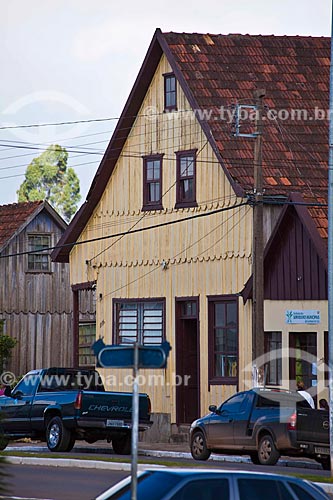  Subject: Facade of typical construction of the southern region at commercial street of the city of Cambara do Sul / Place: Cambara do Sul city - Rio Grande do Sul state (RS) - Brazil / Date: 03/2011 