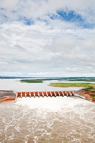  Subject: Aerial view of the spillway of Estreito Hydroelectric Power Plant / Place: Estreito city - Maranhao state (MA) - Brazil / Date: 20/03/2011 