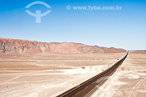  Subject: Panamerican Highway South (Carretera Panamericana Sur) / Place: Nasca - Department of Ica - Peru -South America / Date: 16/05/2011 