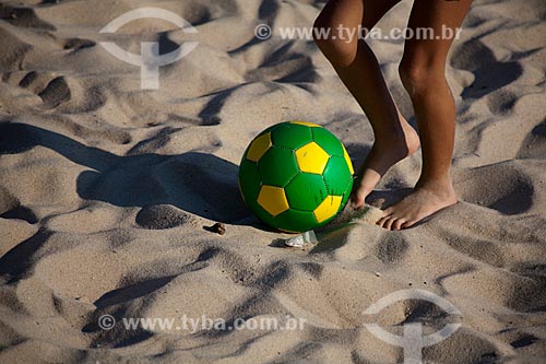  Subject: Beach soccer in Arpoador beach / Place: Ipanema neighborhood - Rio de Janeiro city - Rio de Janeiro state (RJ) - Brazil / Date: 02/2011 