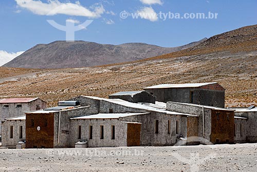  Subject: Hotel in Laguna Hedionda - Eduardo Avaroa National Reserve - The path to the Salar de Uyuni / Place: Bolivia - South America / Date: 01/2011 