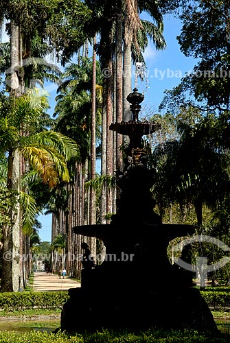  Subject: Fountain of the Muses and Royal palms  in the background in the Botanical Garden / Place: Botanical Garden - Rio de Janeiro city - Rio de Janeiro state (RJ) - Brazil / Date: 11/2010 