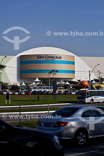 Subject: View of Sao Gonçalo Shopping in Niteroi-Manilha road  / Place: Sao Gonçalo city - Rio de Janeiro state (RJ) - Brazil / Date: 06/2011 
