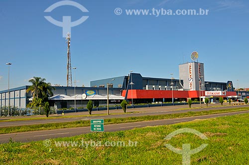  Subject: Unic Shopping Mall on the edge of BR-386 / Place: Lajeado city - Rio Grande do Sul state (RS) - Brazil / Date: 03/2011 