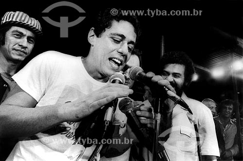  Subject: Chico Buarque e Fagner at the Comicio das Diretas in front of Nossa Senhora da Candelaria Church / Place: Rio de Janeiro city - Rio de Janeiro state (RJ) - Brazil / Date: 04/1984 